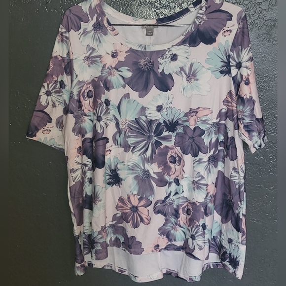 Falls Creek Floral Top Size XL - Picture 1 of 11